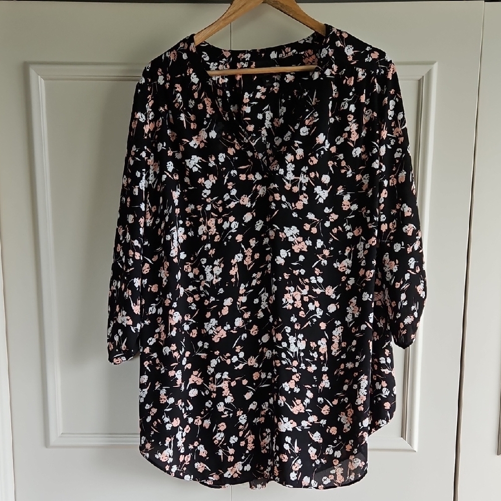 Floral Black and Pink Women's Top